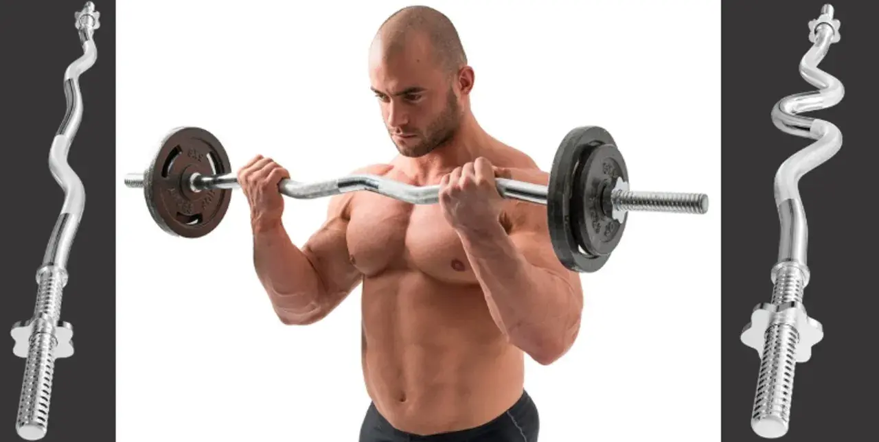 Mięśniowy mężczyzna ćwiczy z gryfem łamanym, budując biceps. Po bokach widoczne detale gryfu.
